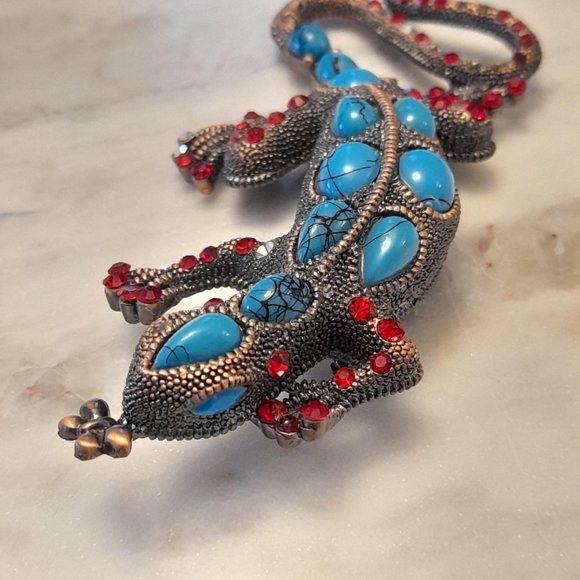 4 inch Turquoise and Red Crystal Gecko Brooch - Picture 6 of 11